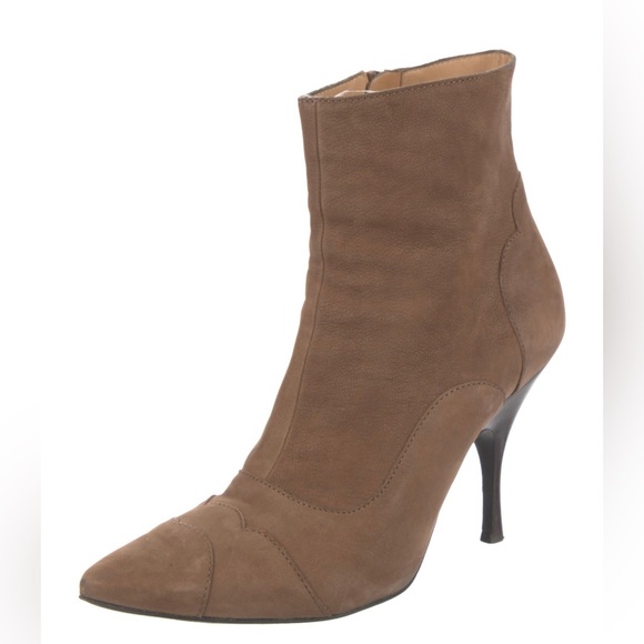 🎉HP🎉 Beautiful Lanvin light brown leather ankle sock boots sz 38.5 (US 8) - Picture 6 of 9